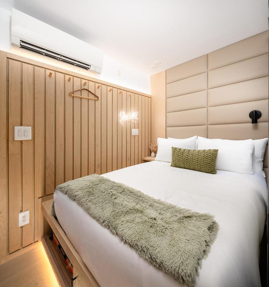Little Charlie Hotel Нью-Йорк Екстер'єр фото